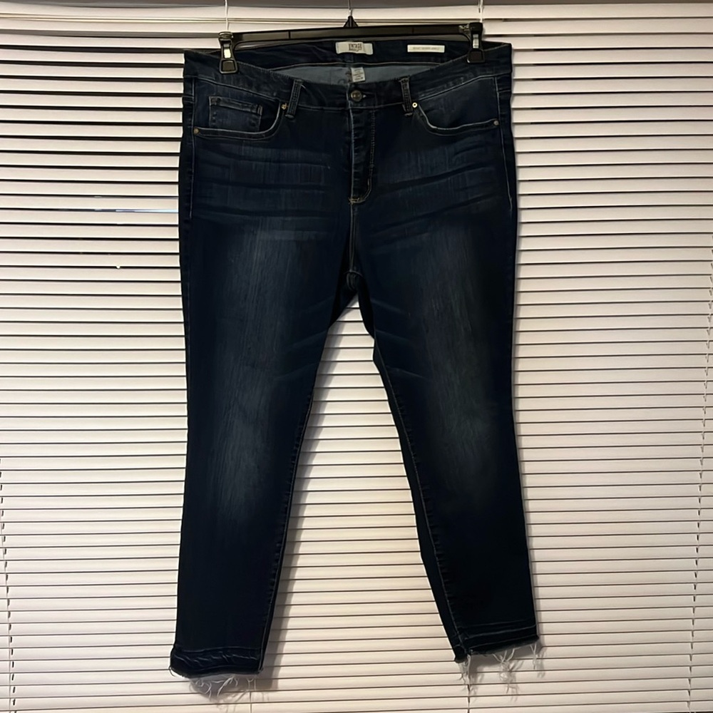 Women’s boho skinny ankle jeans